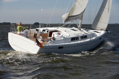 2011 Hanse Yachts 385