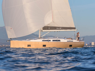 2022 Hanse Yachts 418