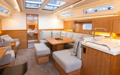 2014 Hanse Yachts 455