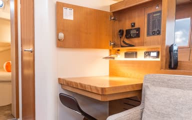 2014 Hanse Yachts 455