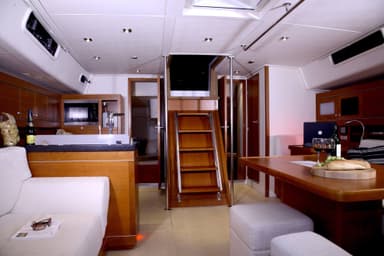 2010 Hanse Yachts 545