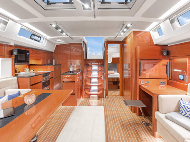 2022 Hanse Yachts 548