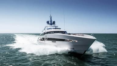 2022 Heesen Yachts Book Ends
