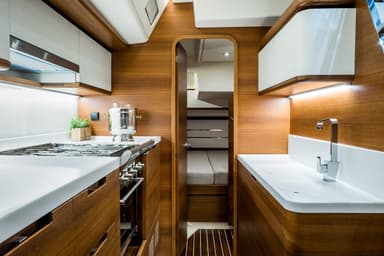 2014 Italia Yachts Italia 15.98