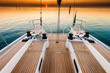 2014 Italia Yachts Italia 15.98