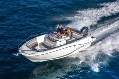 2022 Jeanneau Cap Camarat 6.5 CC Series 3