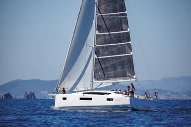 2019 Jeanneau Sun Odyssey 410