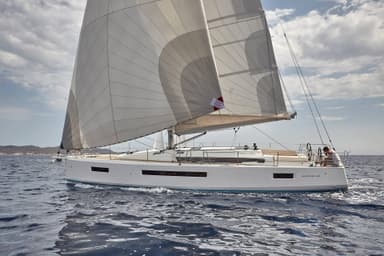 2022 Jeanneau Sun Odyssey 490