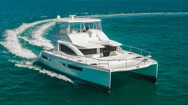 2015 Leopard Catamarans 51 Powercat