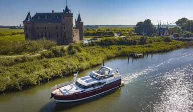 2023 Linssen Yachts 55 SL AC Variotop