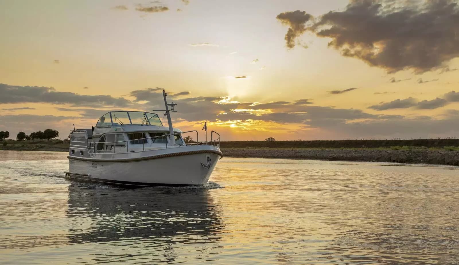 2017 Linssen Yachts Grand Sturdy 35.0 AC