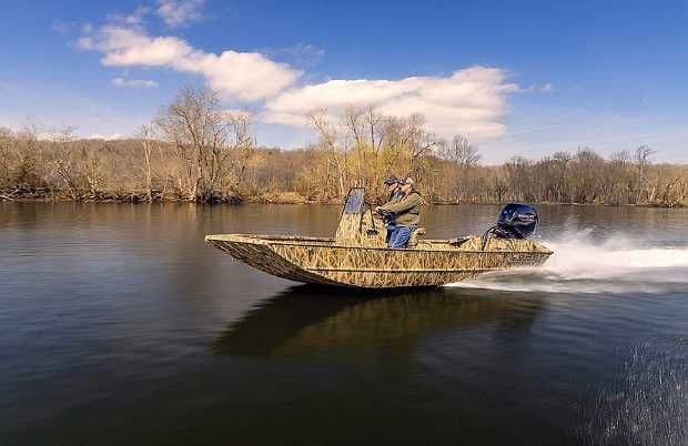 2021 Lowe Boats Roughneck 1760 Pathfinder