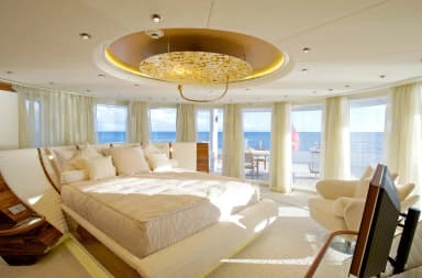 2008 Lurssen Yachts Vive La Vie