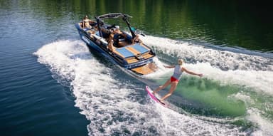 2023 Malibu Boats Wakesetter 21 LX-R