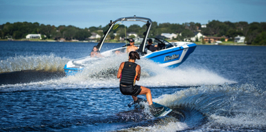 2023 Malibu Boats Wakesetter 21 LX-R