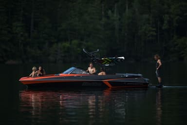 2018 Malibu Boats Wakesetter 22 MXZ