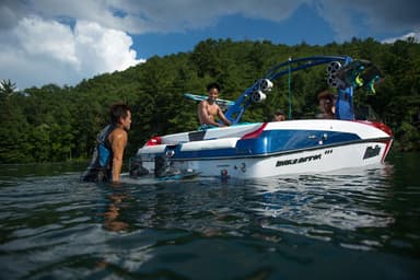 2017 Malibu Boats Wakesetter 22 VLX