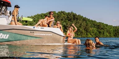 2023 Malibu Boats Wakesetter 25 LSV