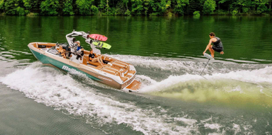 2023 Malibu Boats Wakesetter 25 LSV