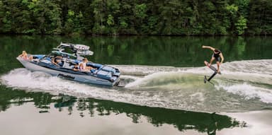 2024 Malibu Boats Wakesetter 26 LSV