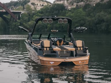 2022 Mastercraft Ashley Kidd XT23