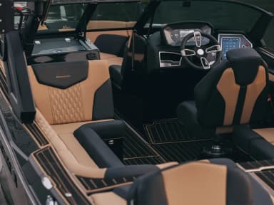 2022 Mastercraft Ashley Kidd XT23