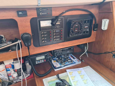 1983 Moody Yachts 31 Mk