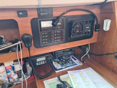 1983 Moody Yachts 31 Mk