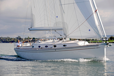 2021 Moody Yachts Aft Cockpit 41