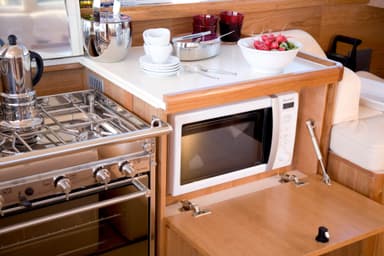 2022 Moody Yachts Decksaloon 45