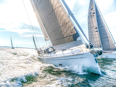 2022 Moody Yachts Decksaloon 54