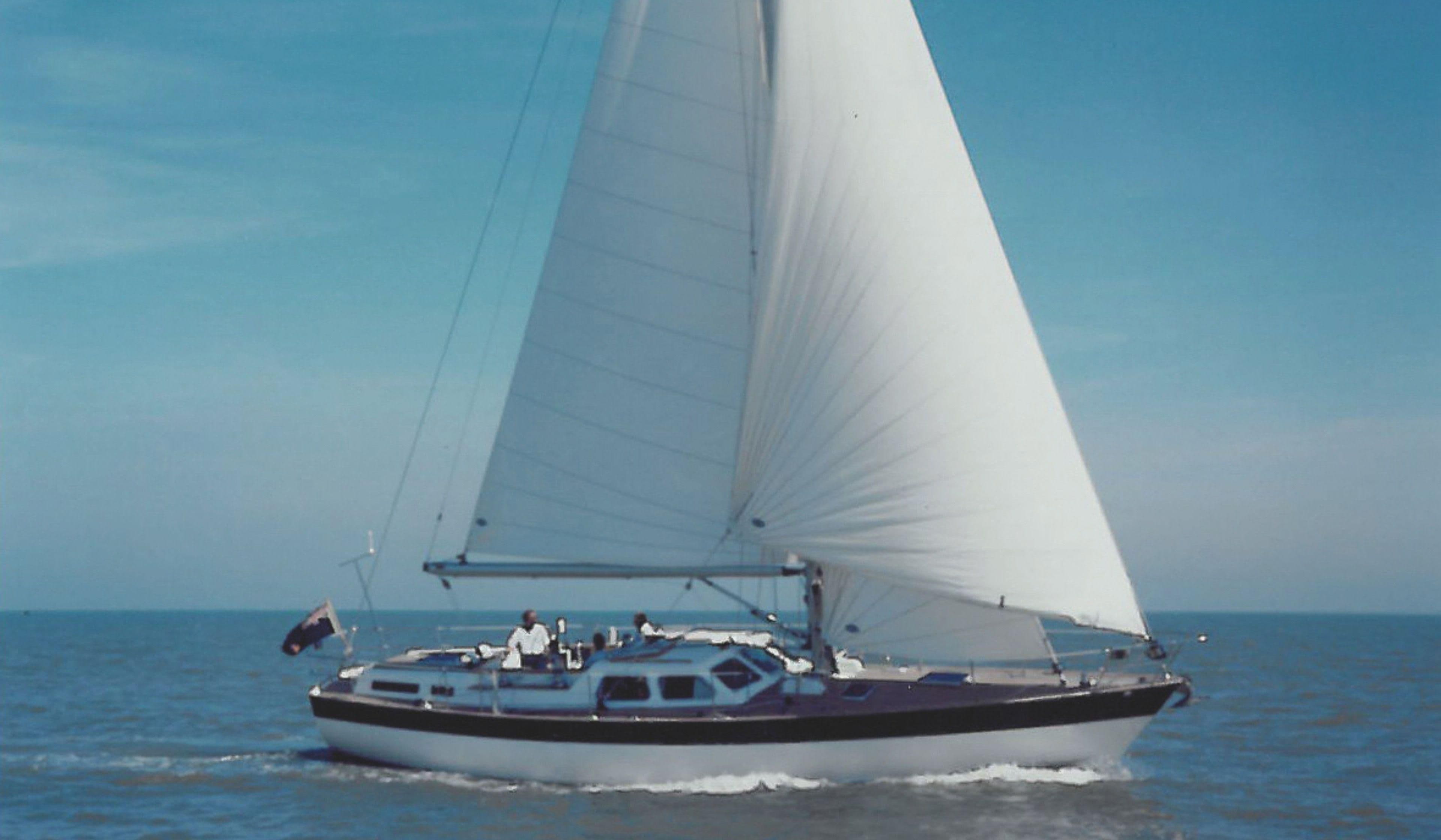 1981 Oyster Yachts HP46 Sloop
