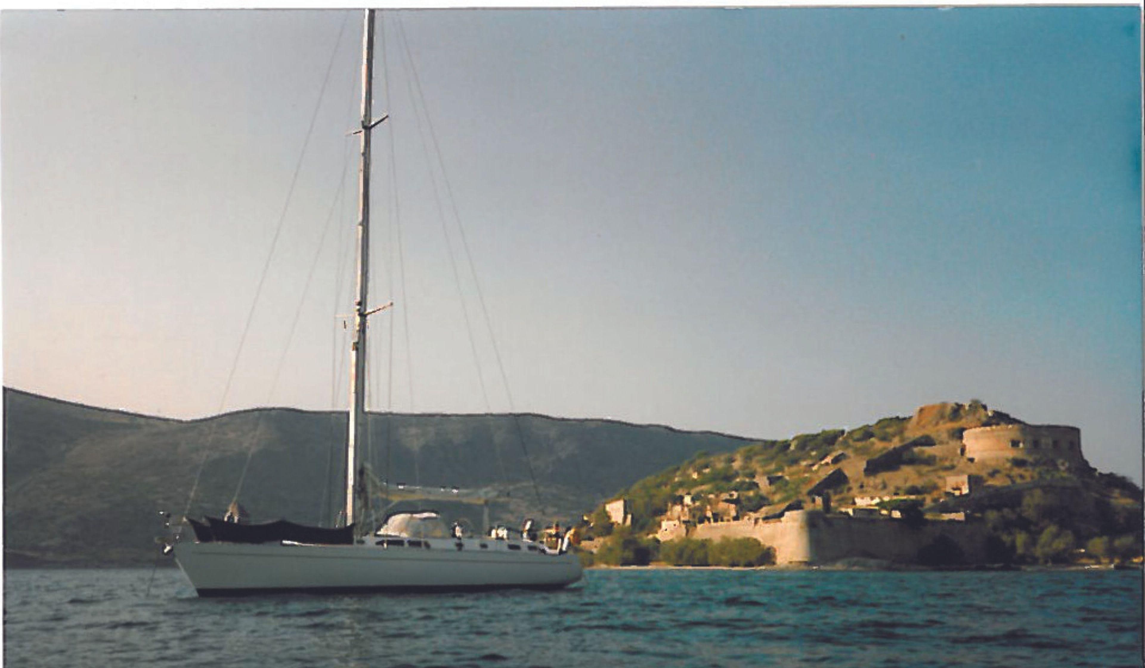 1987 Oyster Yachts Lightwave 48