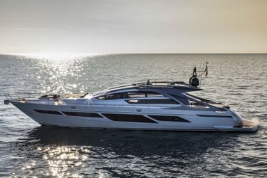 2022 Pershing Yachts 9X