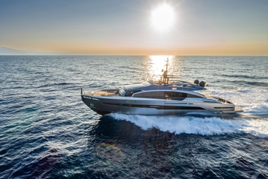 2022 Pershing Yachts GTX116