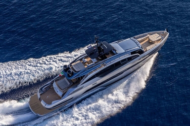 2022 Pershing Yachts GTX116