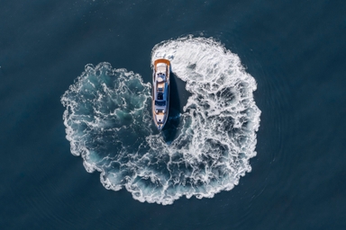 2019 Pershing Yachts 8X