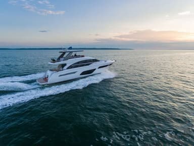 2018 Princess Yachts F70