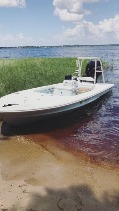 2015 Yellowfin 17 Skiff