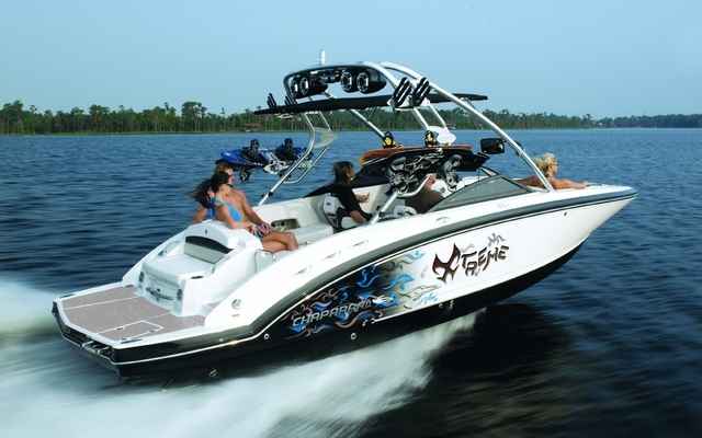 2011 Chaparral Boats 244 Xtreme