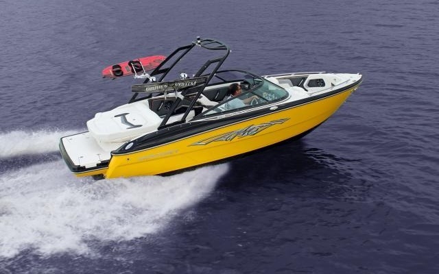 2013 Monterey Boats 214 Super Sport