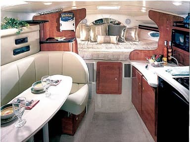 2003 Rinker 310 Fiesta Vee