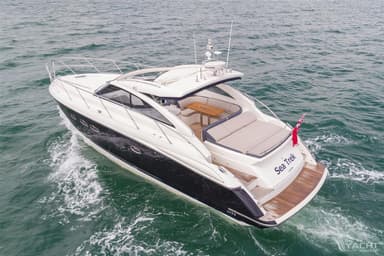 2020 Cobia Boats 262 Center Console