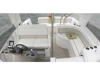 2007 Rinker 400 Express Cruiser