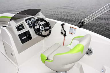 2022 Starcraft Marine SVX 191 OB