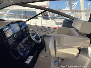 2014 Pursuit Boats 365i SC