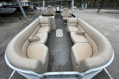 2016 Coach Pontoons 25RF