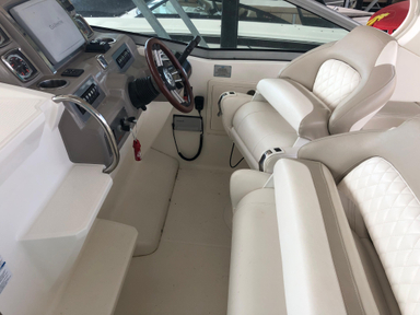 2011 Chaparral Boats 310 Signature