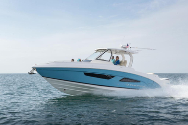 2022 Regal Boats Outboard 33 SAV