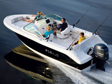 2015 Robalo R207 Dual Console